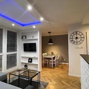 https://project-comfort-apartament-grzybowska-30-1211.warsawhotelspoland.com