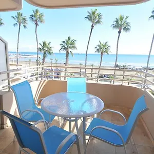 https://ithaki-phinikoudes-apartment-no-202.hotelsatayianapa.com