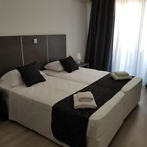 https://les-palmiers-petrou-apartment-no-103.hotelsatayianapa.com