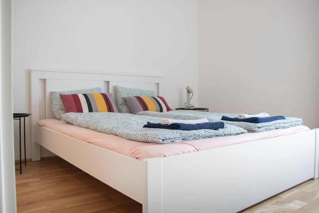 Flat2Go Modern Apartments - Harmony Of City And Nature Viena