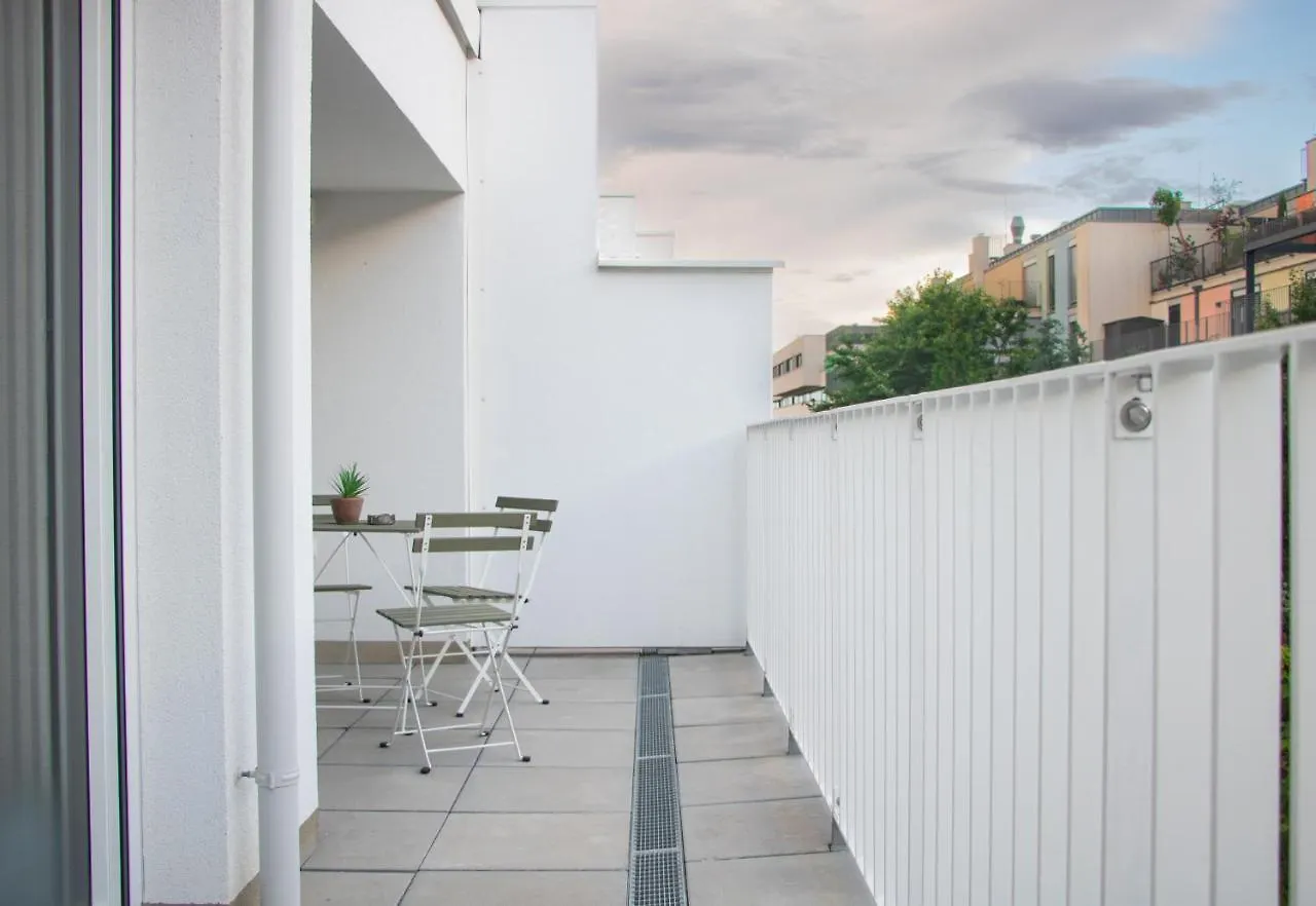 Flat2Go Modern Apartments - Harmony Of City And Nature Viena 0*,  Áustria