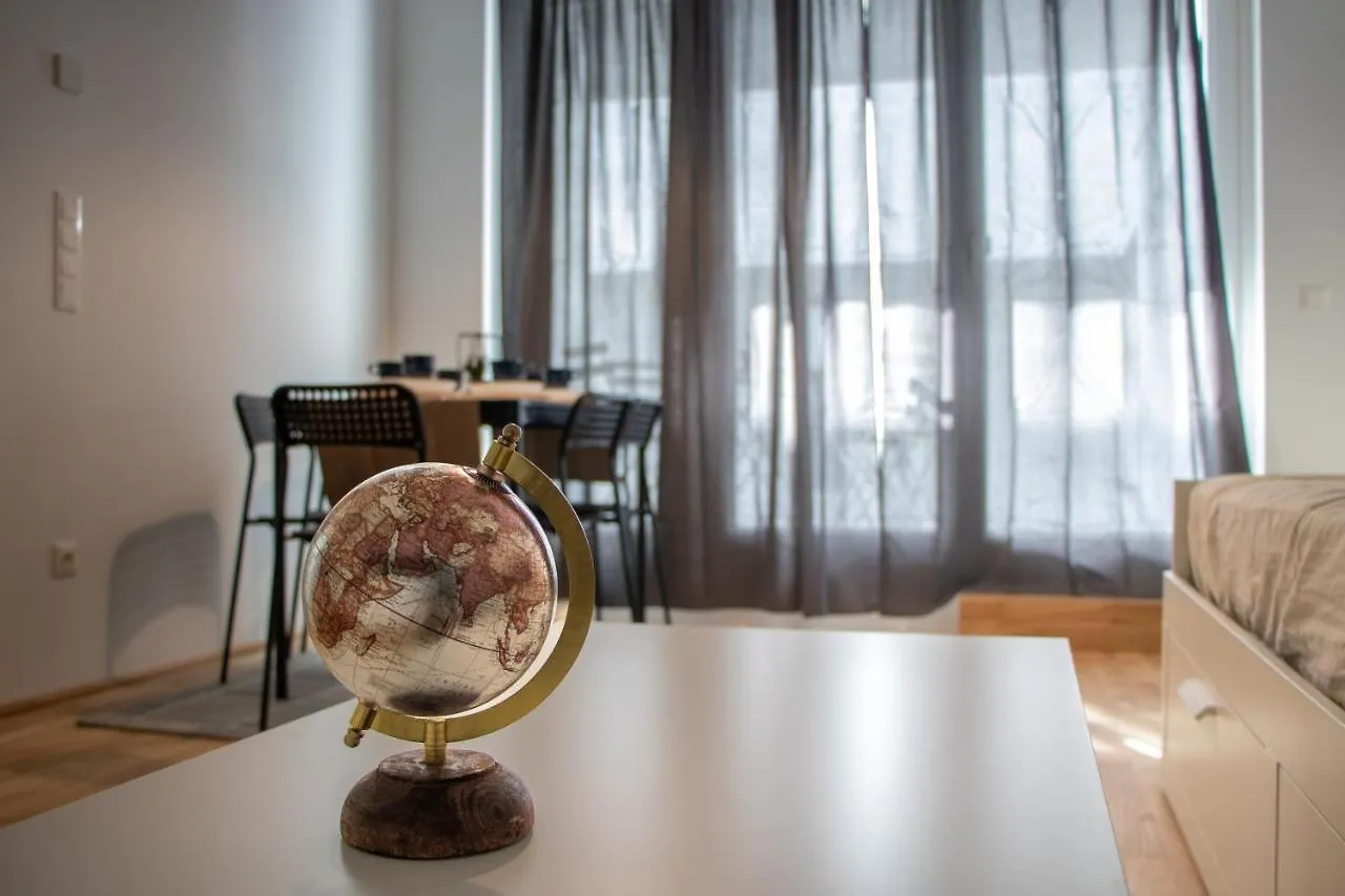 Flat2Go Modern Apartments - Harmony Of City And Nature Viena 0*,  Áustria